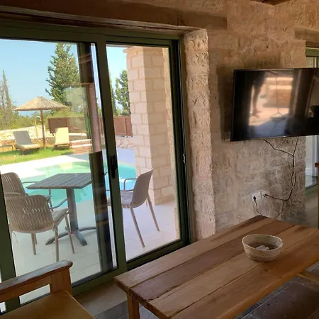 فيلة Pietraviti